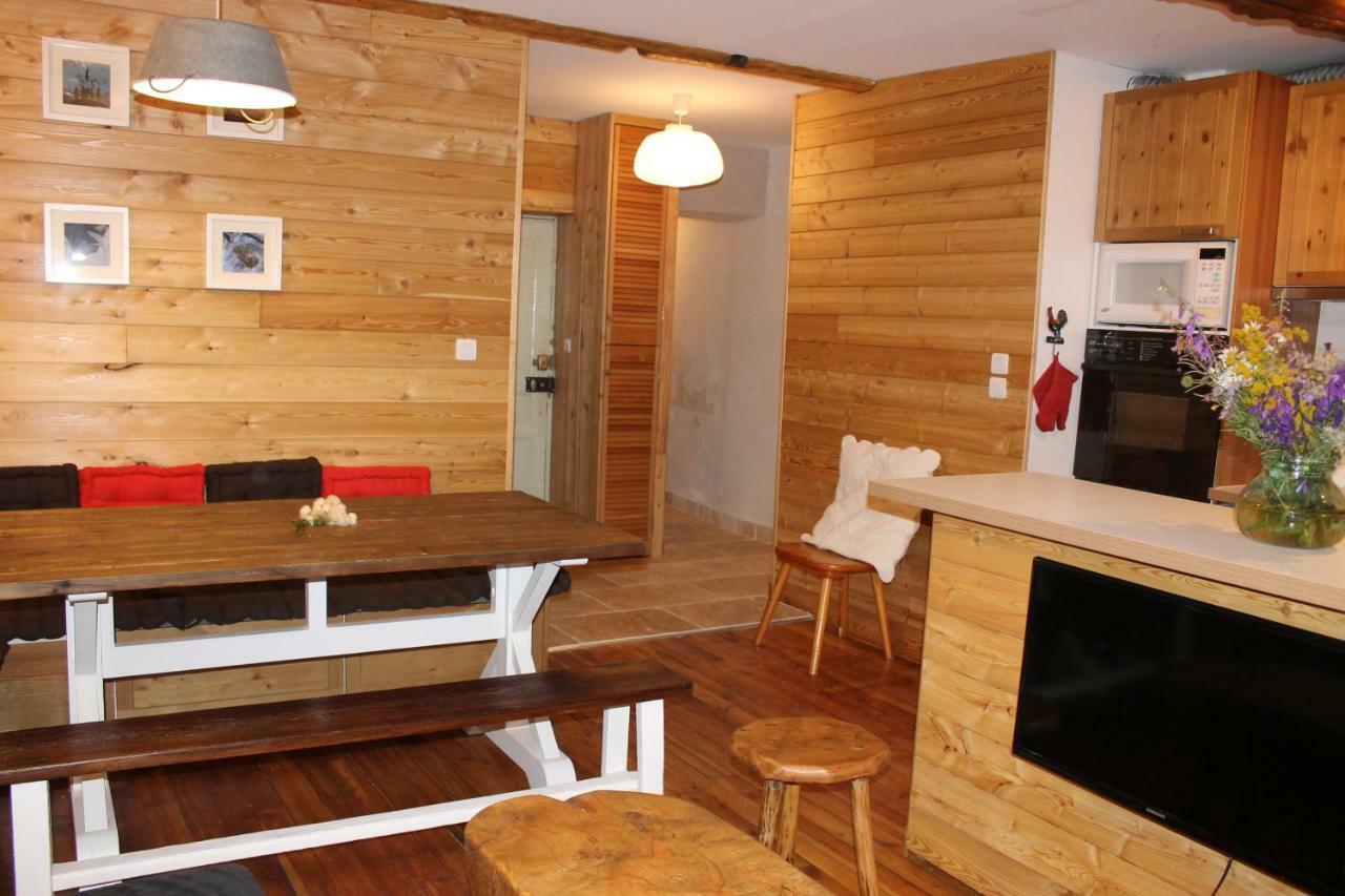 Appartement Style Chalet Centre Barcelonnette Bagian luar foto